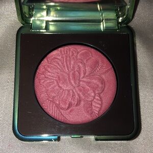 Chantecaille Wild Meadows Blush Shade Anemone 4g NIB Limited Edition Compact